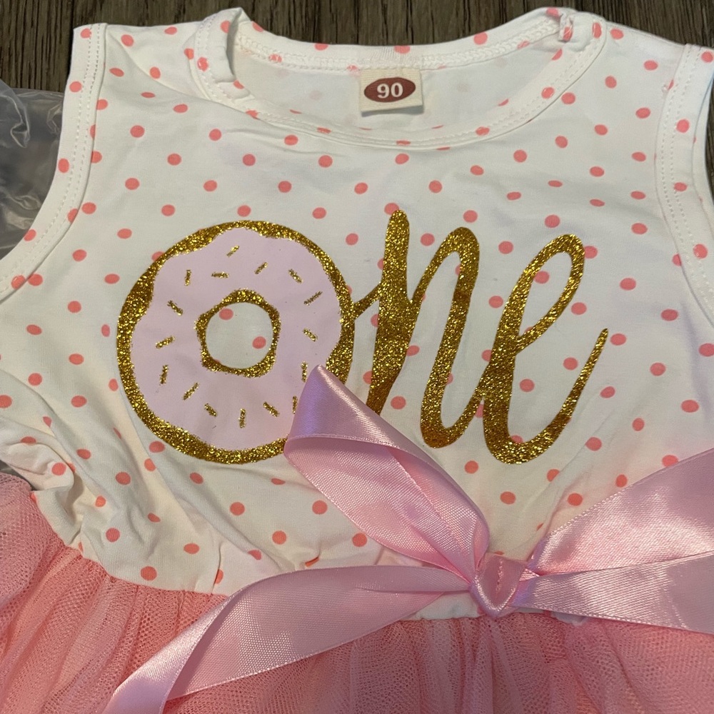 NWOT Cute “one” birthday dress. Donut theme